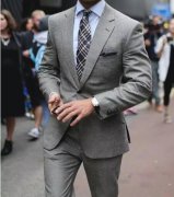 有沒有發現 越帥的人越愛穿西裝