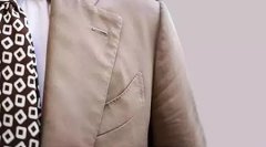 優雅的船型胸兜 細節放大你的品味